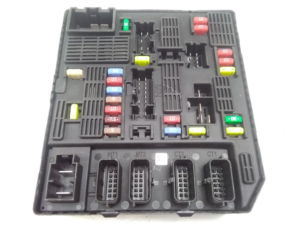 PLATINE FUSIBLE AV Renault Grand Scenic 3 R118993 EUR 75,00 PicClick FR