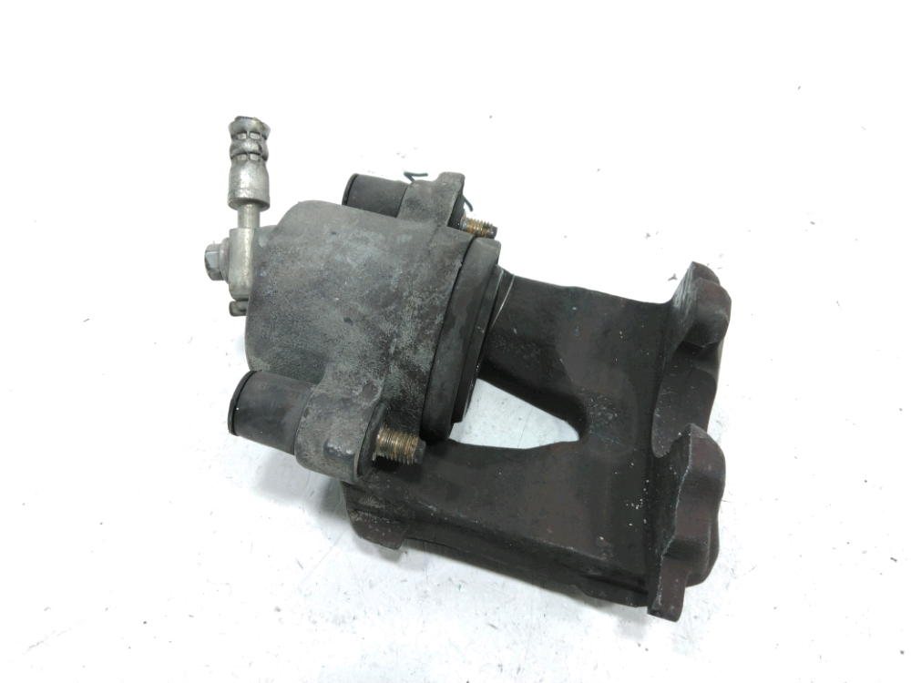 Etrier de frein avant droit