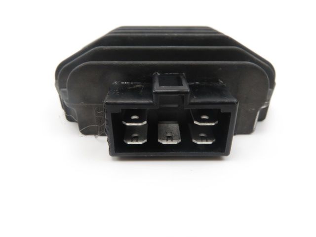 REGULATEUR DE TENSION