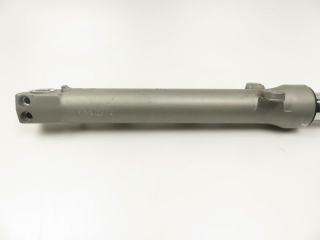 TUBE DE FOURCHE GAUCHE