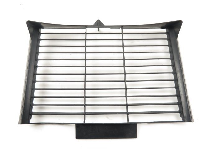 GRILLE DE RADIATEUR