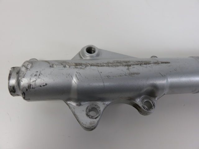 TUBE DE FOURCHE GAUCHE