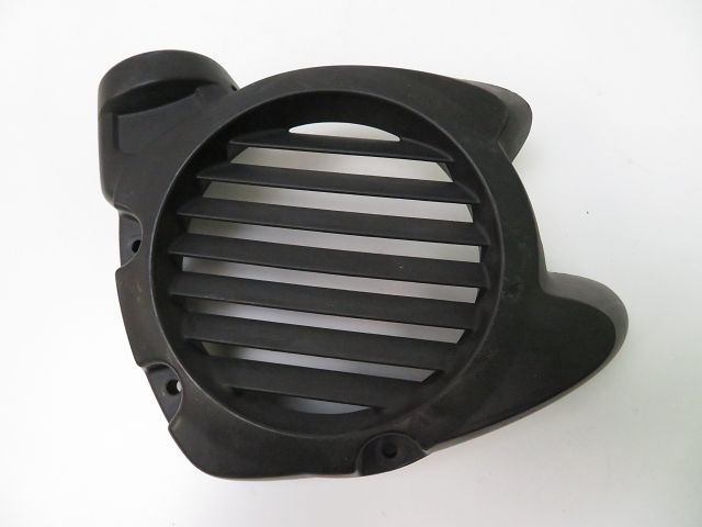 GRILLE DE RADIATEUR