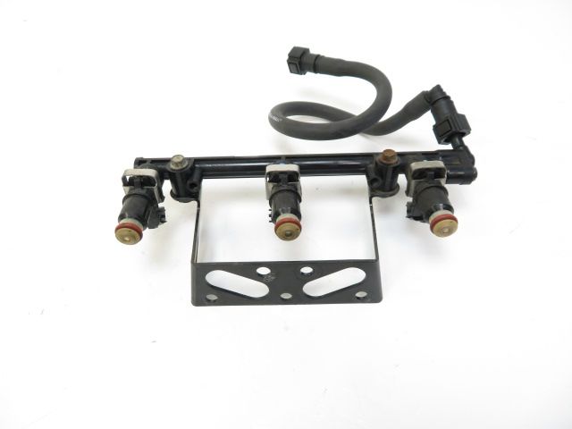 Corps d'injection droit