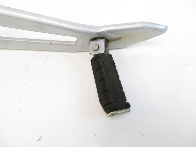 PLATINE ET REPOSE PIEDS ARRIERE GAUCHE