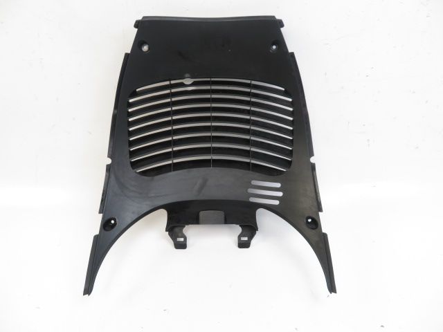 GRILLE DE RADIATEUR
