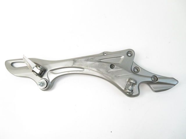 PLATINE AVANT DROITE COMPLETE