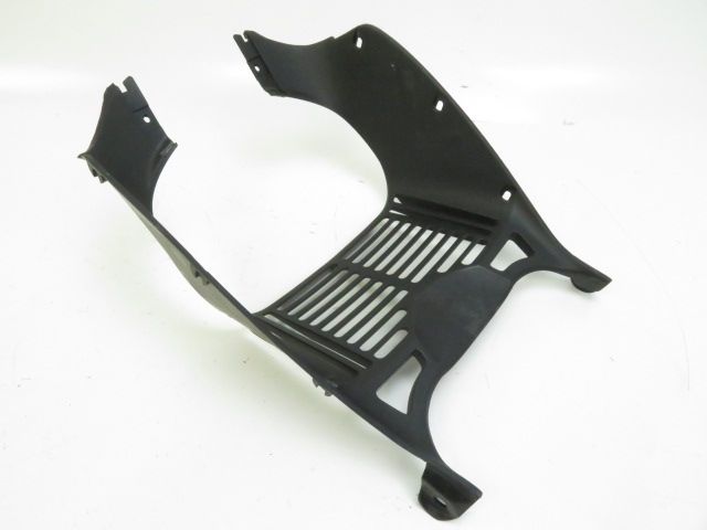 GRILLE DE RADIATEUR