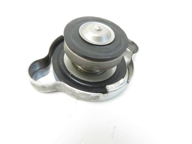 BOUCHON DE RADIATEUR