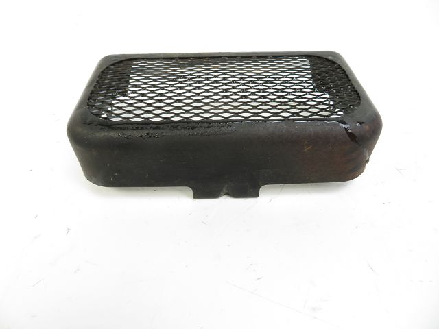 GRILLE DE RADIATEUR