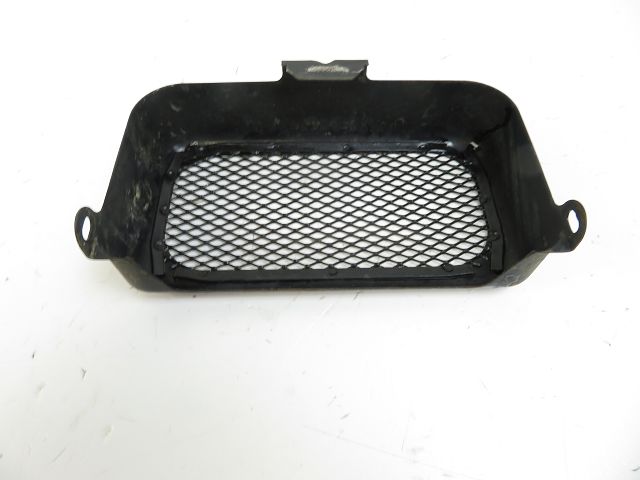 GRILLE DE RADIATEUR
