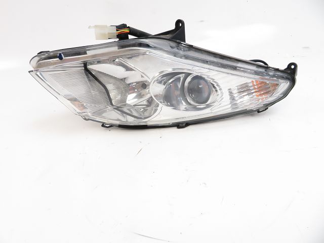 OPTIQUE AVANT GAUCHE