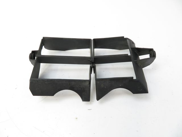 GRILLE DE RADIATEUR