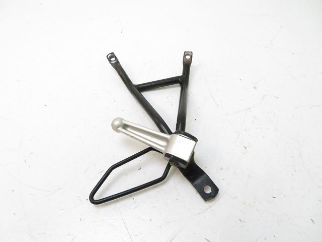 Platine et repose pieds arriere droit