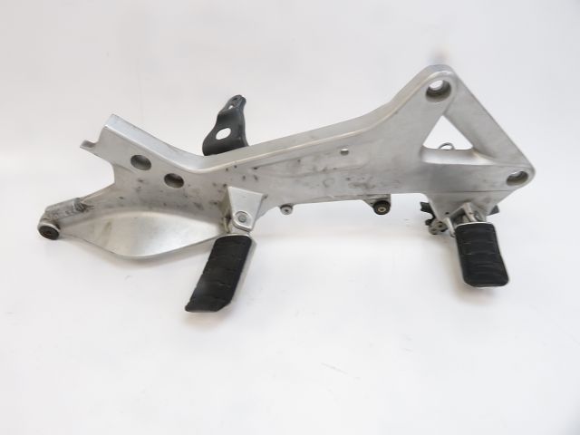 PLATINE AVANT DROITE COMPLETE