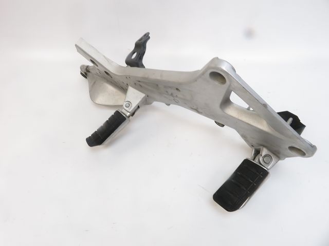 PLATINE AVANT DROITE COMPLETE