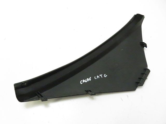 CACHE LATERAL GAUCHE