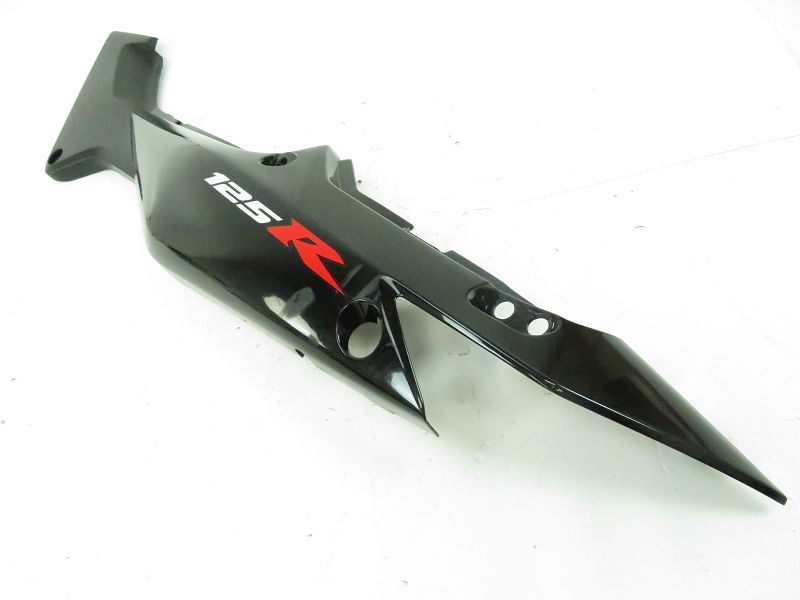 CARENAGE ARRIERE GAUCHE