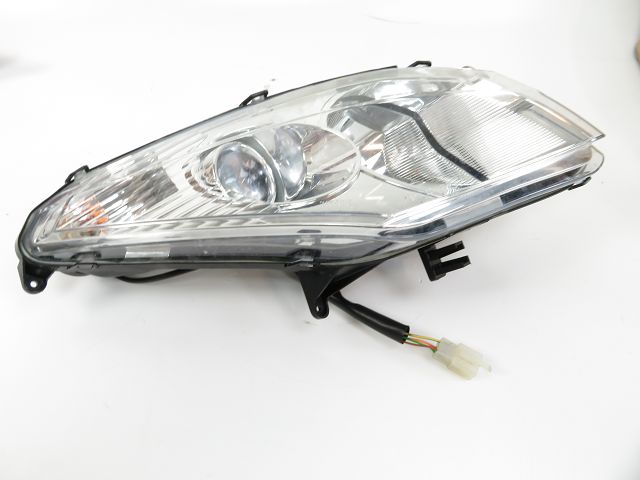 OPTIQUE AVANT GAUCHE