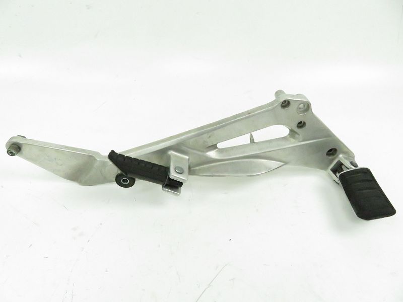 PLATINE AVANT DROITE COMPLETE