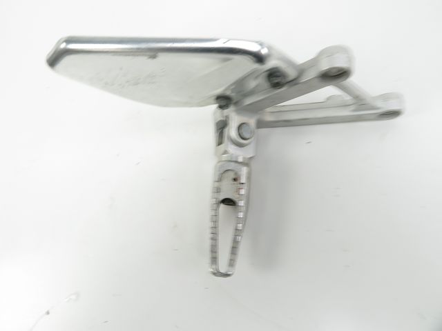 PLATINE AVANT DROITE COMPLETE