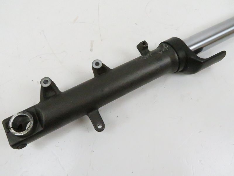 TUBE DE FOURCHE GAUCHE