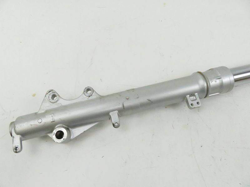 TUBE DE FOURCHE GAUCHE
