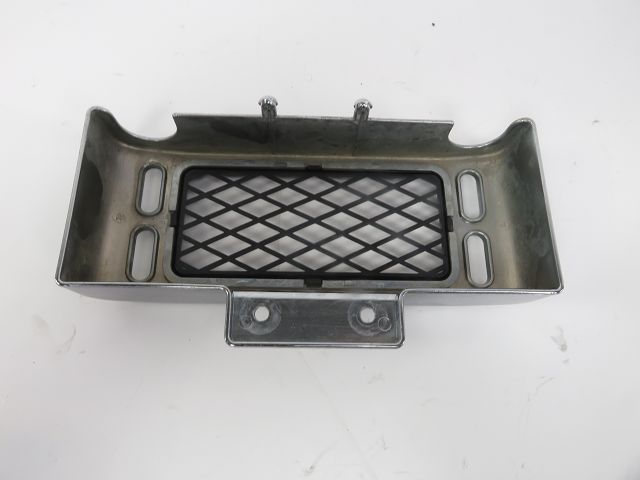 GRILLE DE RADIATEUR