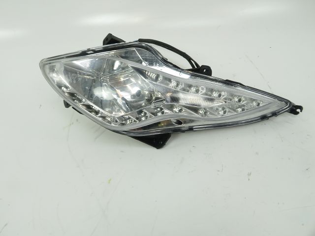 Optique avant gauche