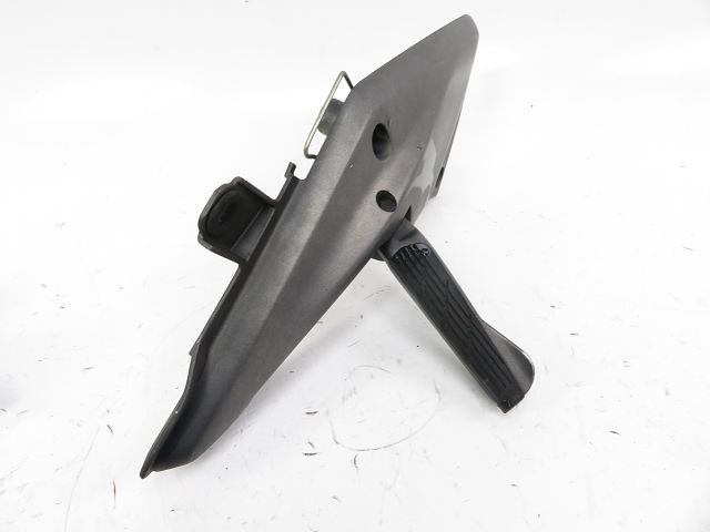 PLATINE ET REPOSE PIEDS ARRIERE DROIT