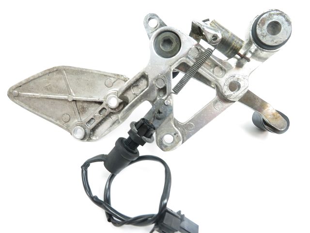 PLATINE AVANT DROITE COMPLETE