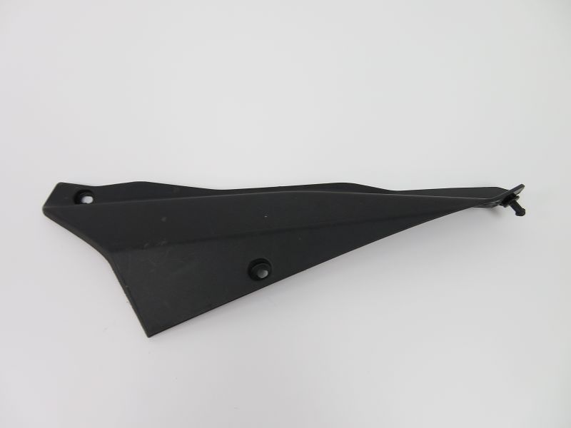 CACHE LATERAL GAUCHE