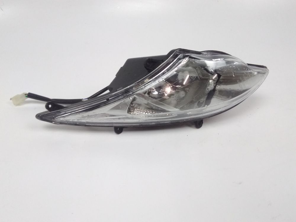 Optique avant gauche