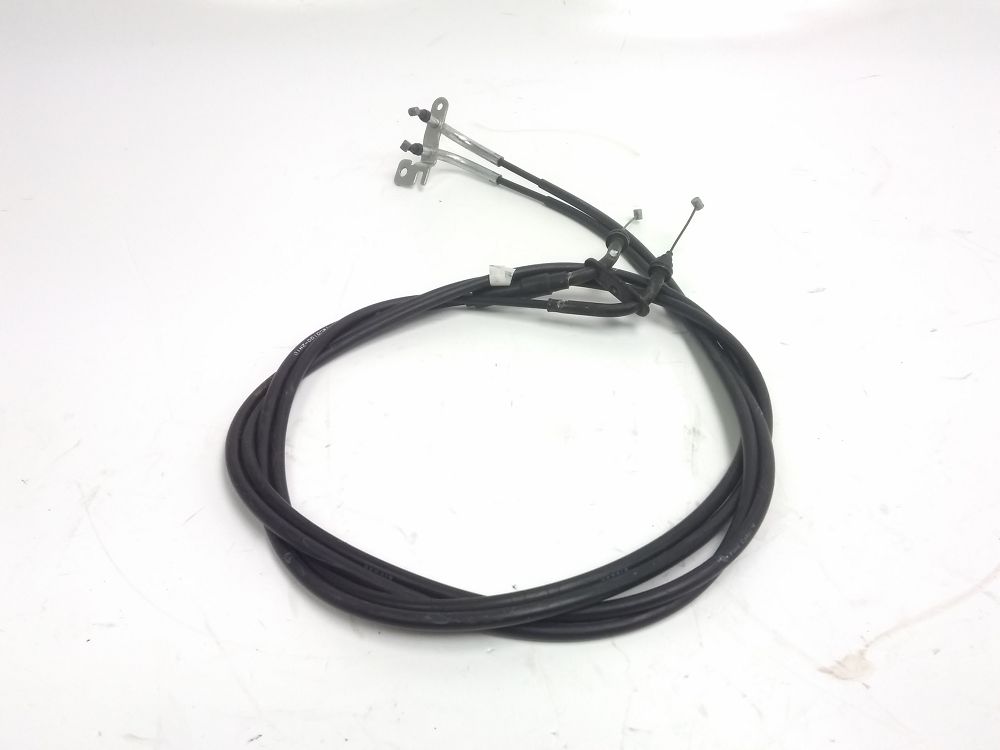 Cable d'accelerateur