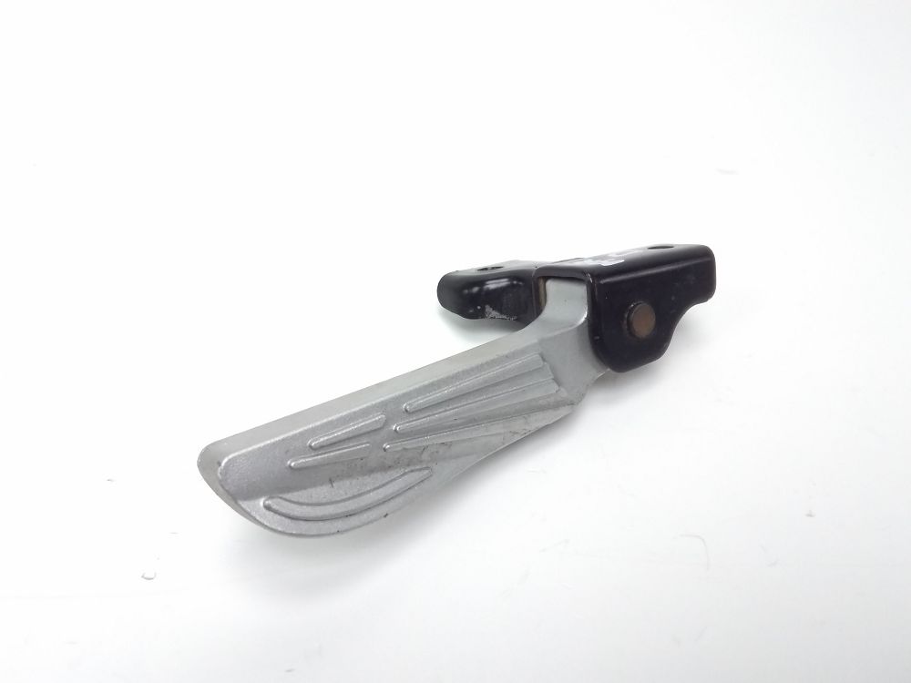 PLATINE ET REPOSE PIEDS ARRIERE DROIT