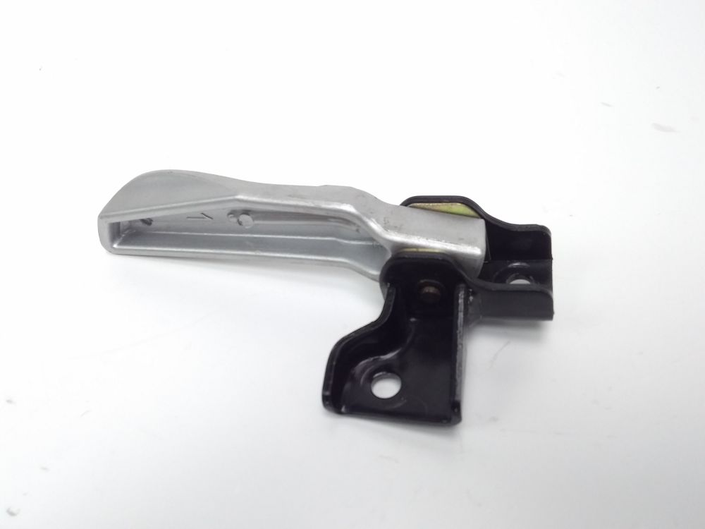 PLATINE ET REPOSE PIEDS ARRIERE DROIT