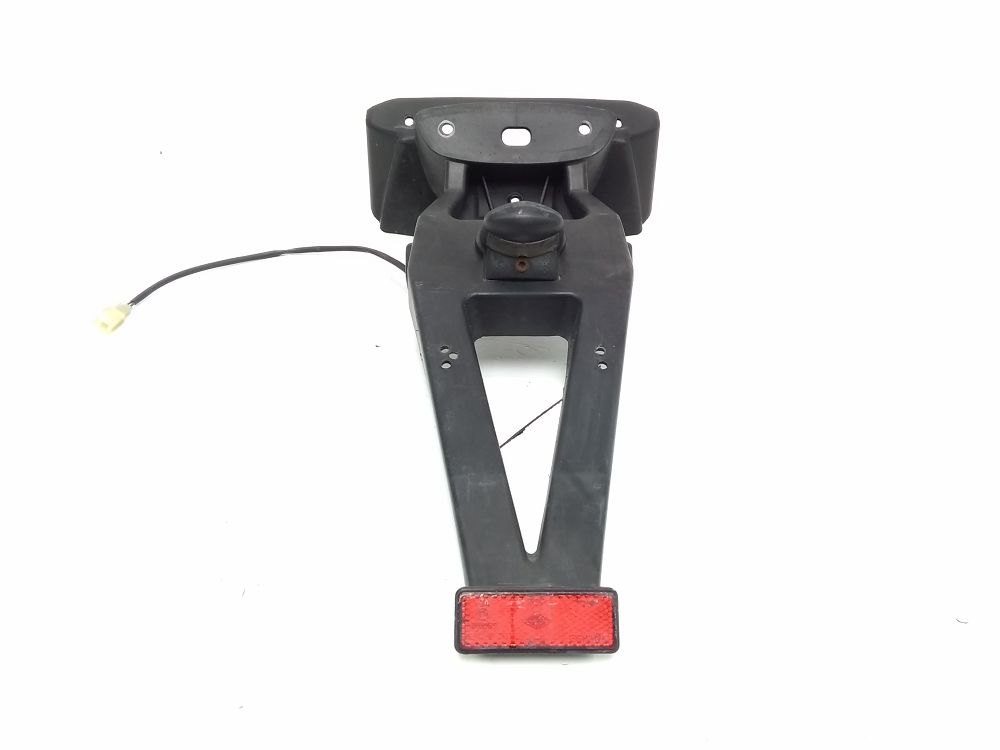 Support de plaque et eclairage