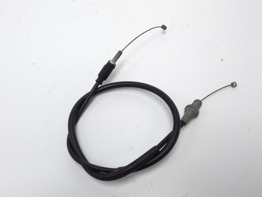 Cable d'accelerateur