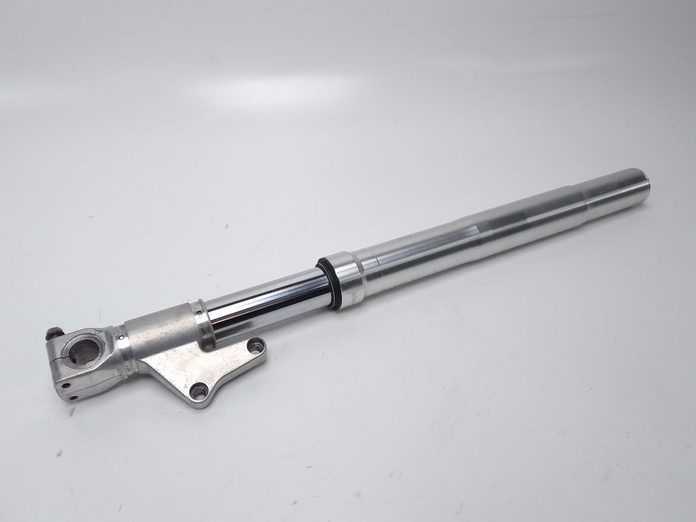 Tube de fourche gauche