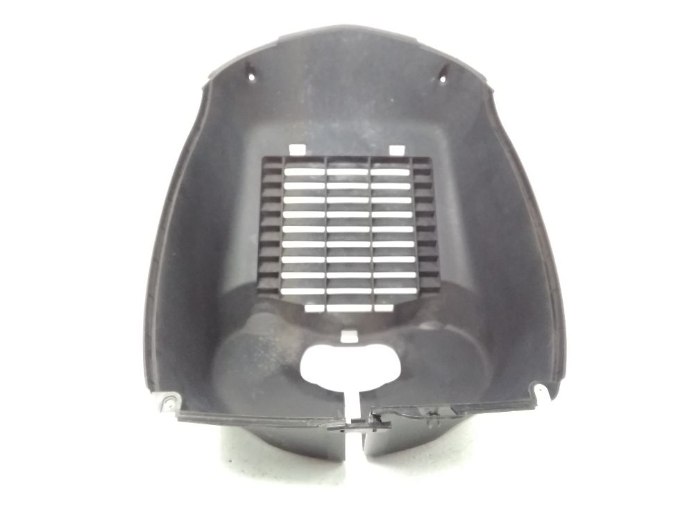 GRILLE DE RADIATEUR