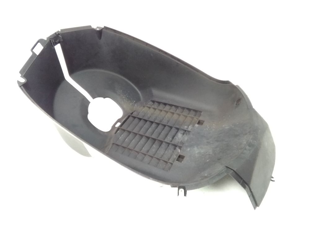 GRILLE DE RADIATEUR