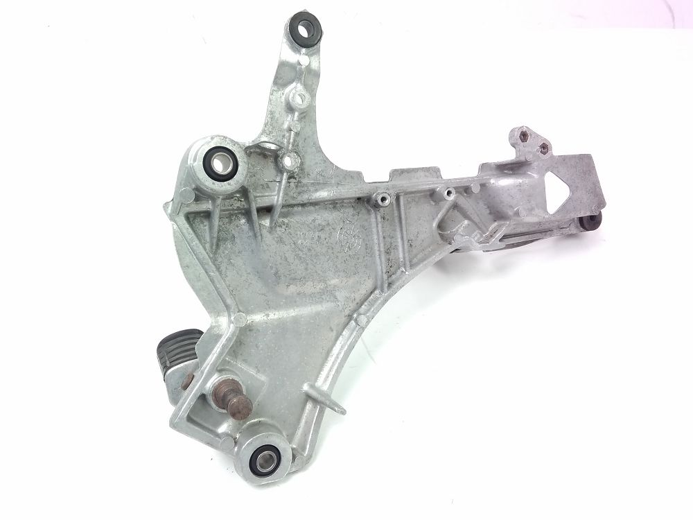 PLATINE AVANT DROITE COMPLETE