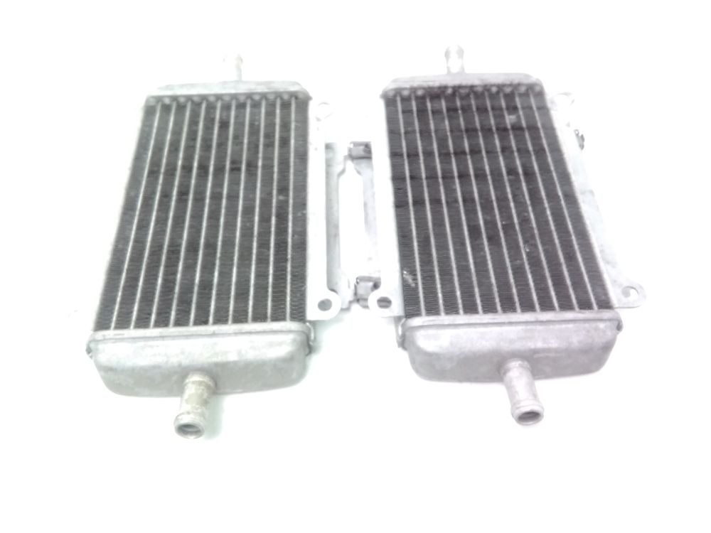 RADIATEUR EAU DROIT