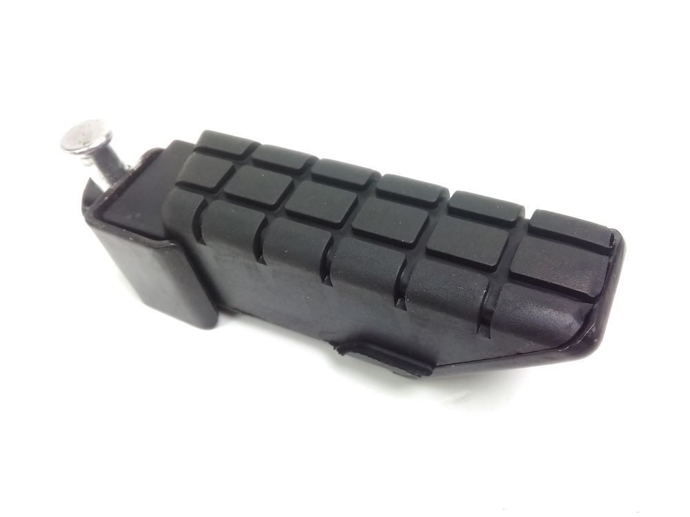 Repose pieds arriere droit