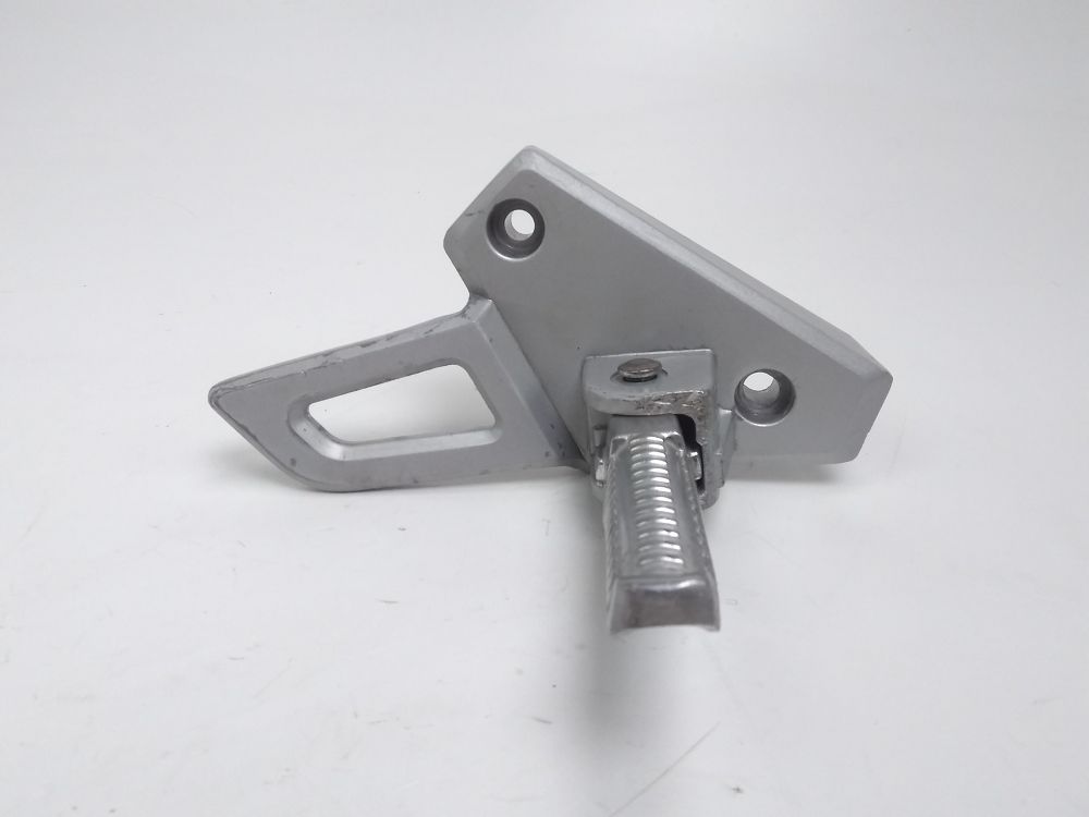 Platine arriere droite complete