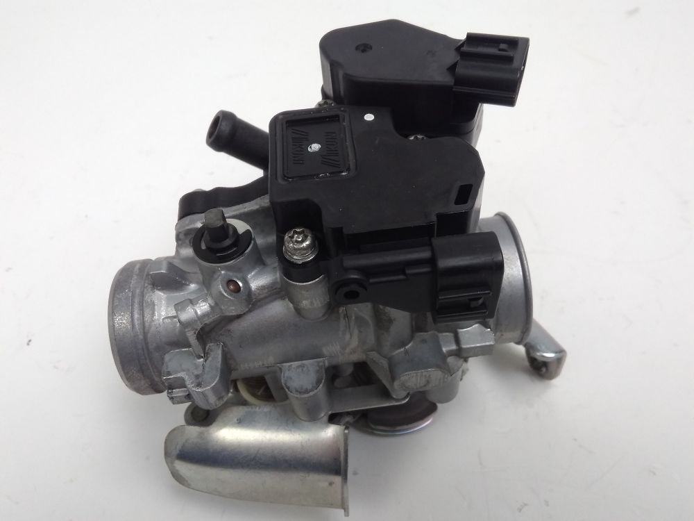 CORPS D'INJECTION DROIT