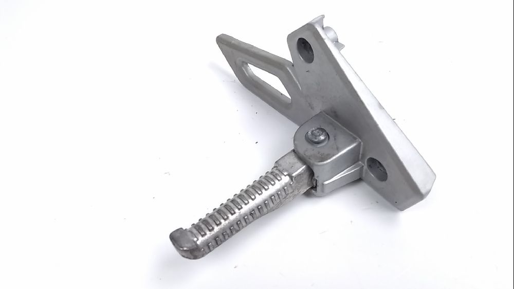 PLATINE ET REPOSE PIEDS ARRIERE DROIT