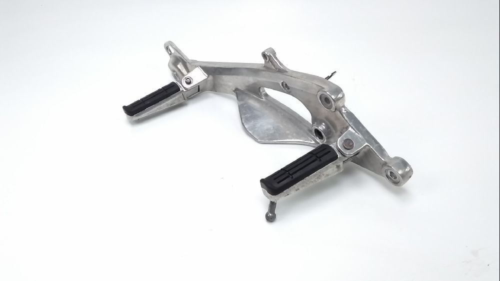 PLATINE AVANT DROITE COMPLETE