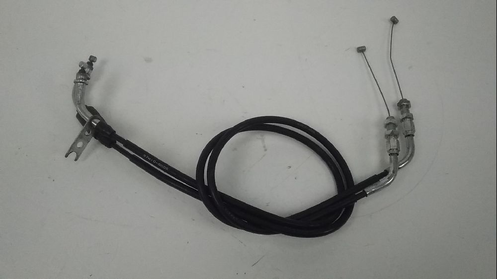 Cable d'accelerateur