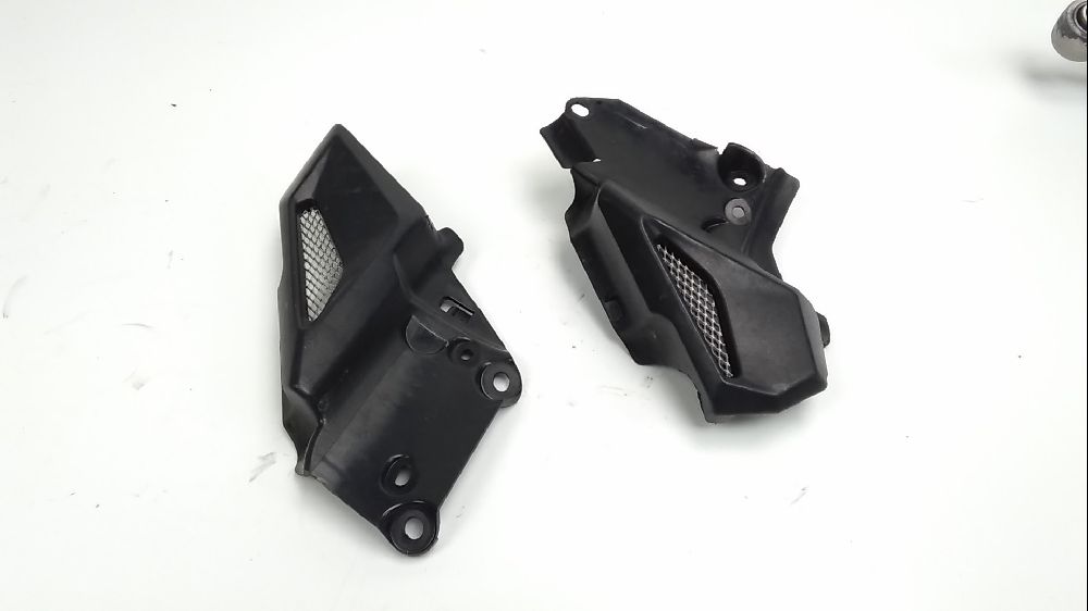 HABILLAGE DE CADRE DROIT